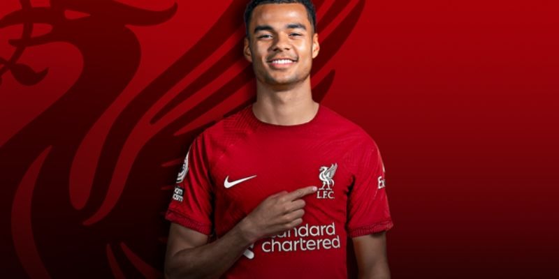 Liverpool Prepares to Sign Premier League Blockbuster Deal 4 image 109